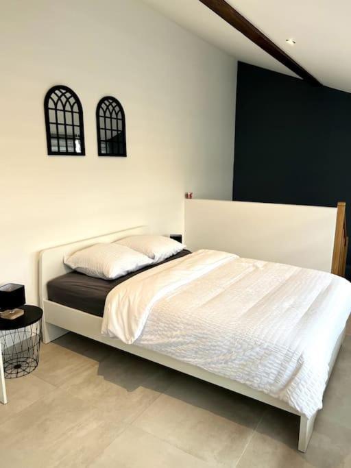 Appartement Duplex Avec Jardin อิงแกร์ไซม์ ภายนอก รูปภาพ