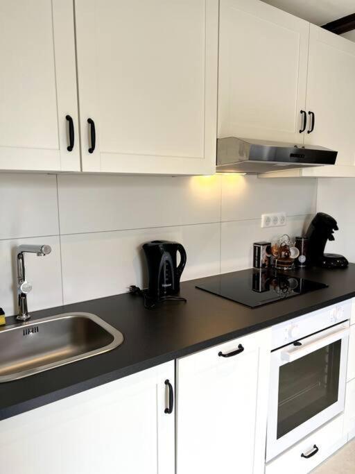 Appartement Duplex Avec Jardin อิงแกร์ไซม์ ภายนอก รูปภาพ